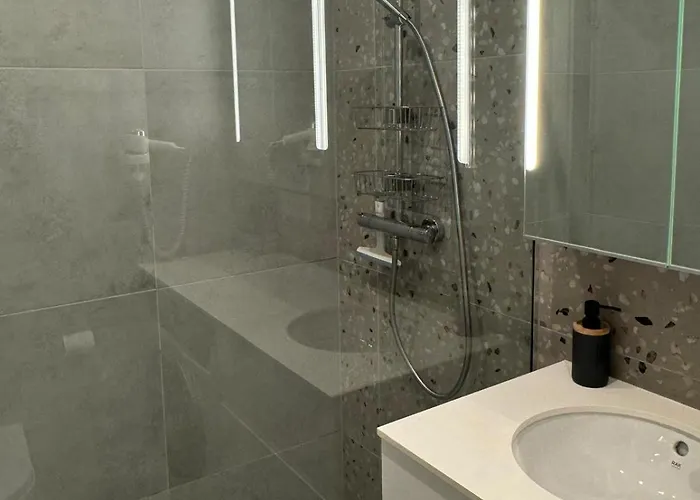 Appartement Homar Aktena Shellter